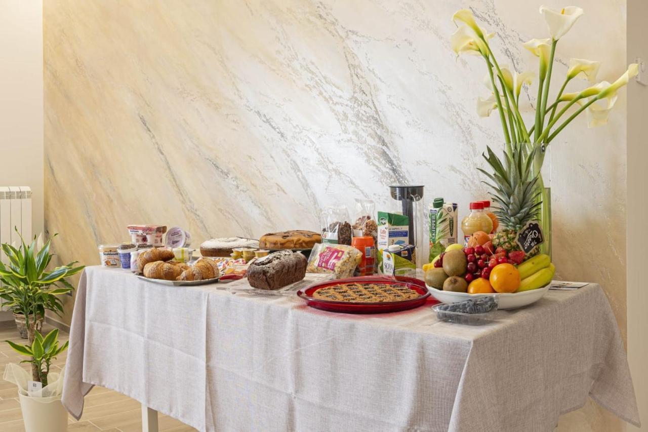 B&B Alba Sul Mare Guest House Massignano Ngoại thất bức ảnh