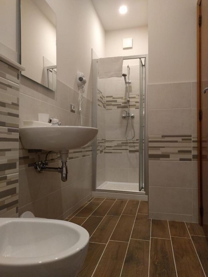 B&B Alba Sul Mare Guest House Massignano Ngoại thất bức ảnh